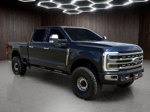 2024 Ford F-350 Super Duty Platinum