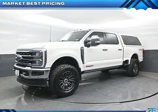 2024 Ford F-350 Super Duty King Ranch — photo 1 of 26