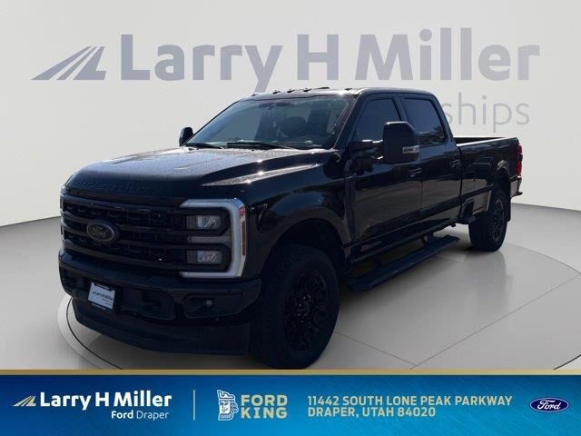 2024 Ford F-350 Super Duty Lariat — photo 1 of 60