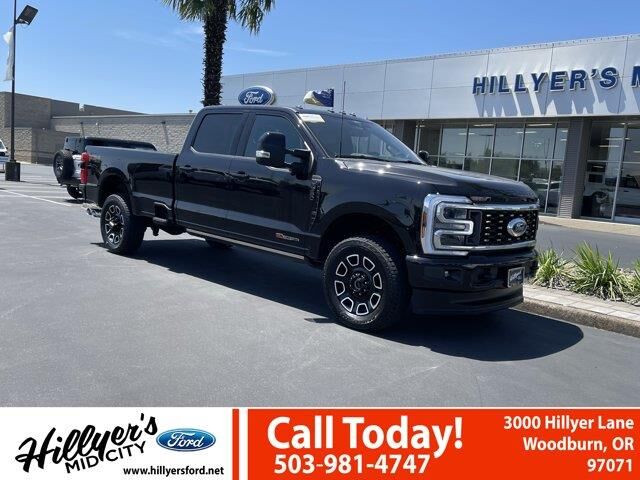 2025 Ford F-350 Super Duty Platinum