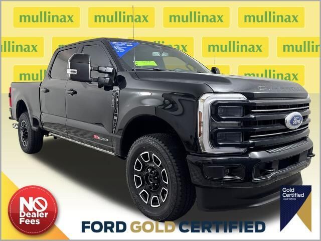 2026 Ford F-350 Super Duty Platinum — photo 1 of 13