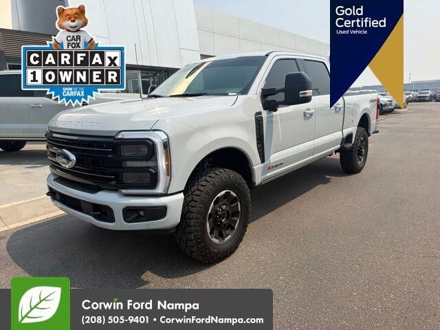 2026 Ford F-350 Super Duty Platinum — photo 1 of 40