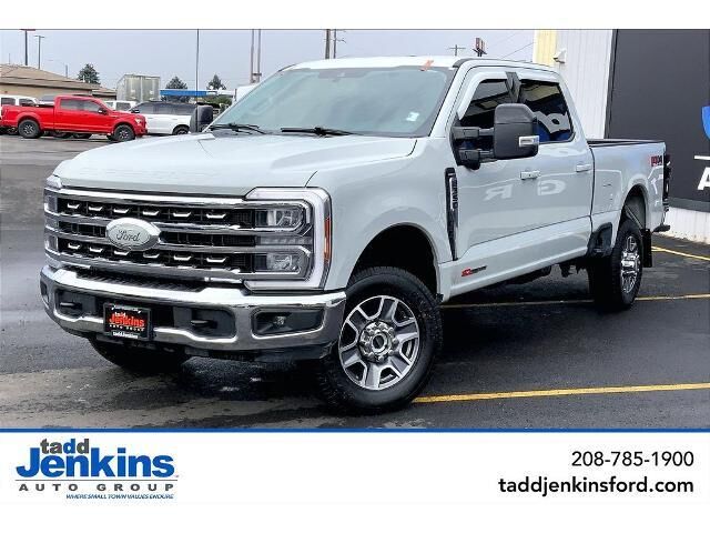 2025 Ford F-350 Super Duty Lariat