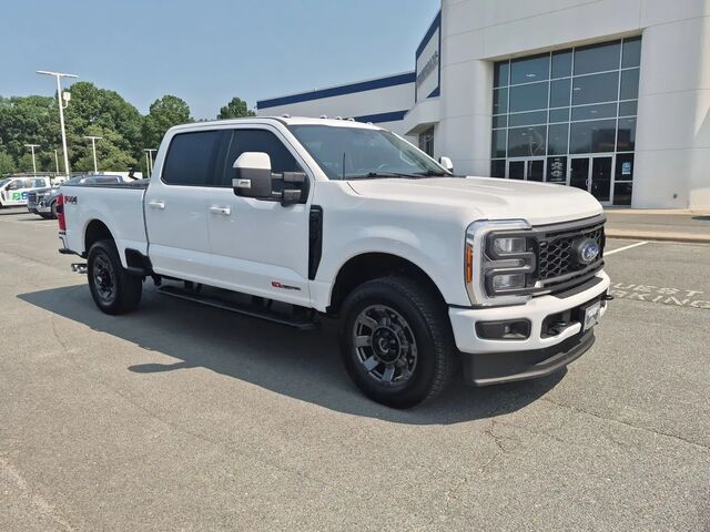 2023 Ford F-350 Super Duty Lariat