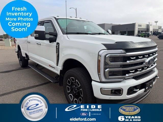2024 Ford F-350 Super Duty Platinum