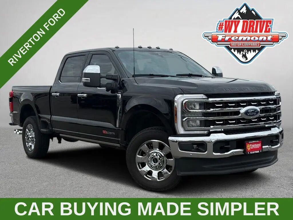 2026 Ford F-350 Super Duty Lariat — photo 1 of 26