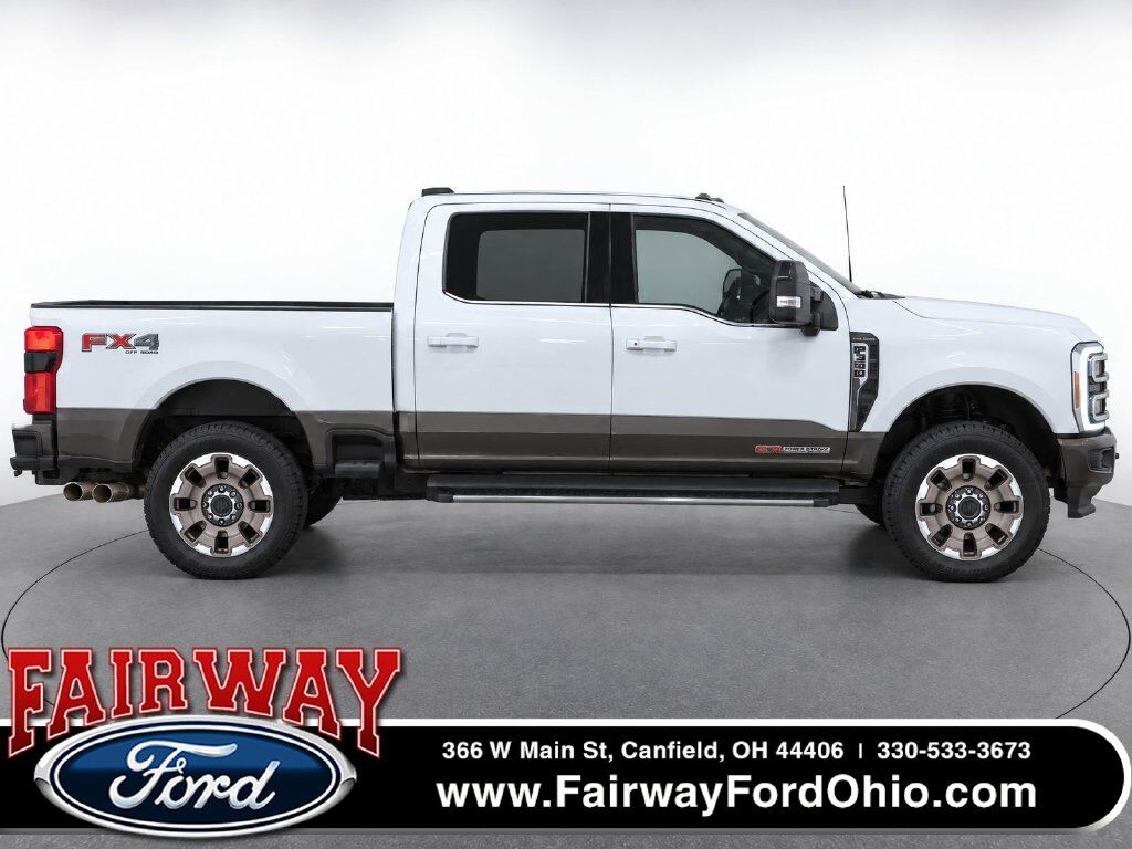 2024 Ford Super Duty F-350 SRW King Ranch — photo 1 of 13