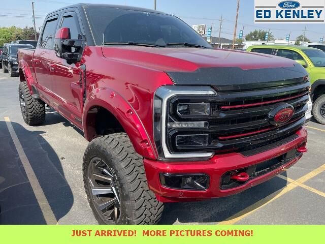 2025 Ford F-350 Super Duty Platinum — photo 1 of 26