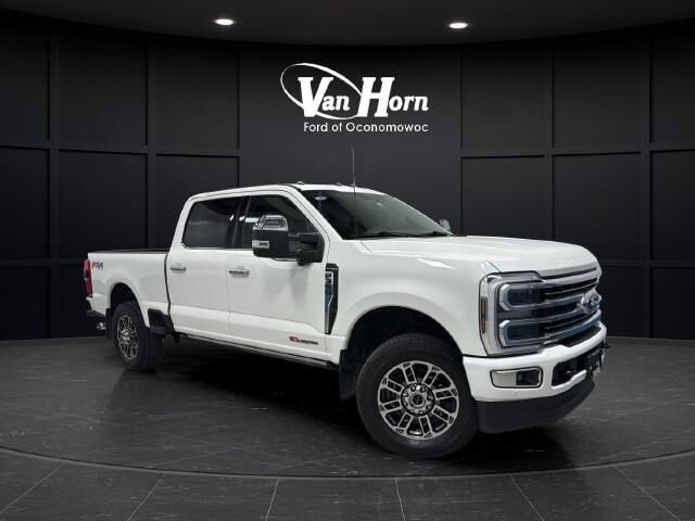 2025 Ford F-350 Super Duty Platinum