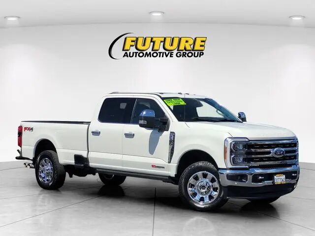 2023 Ford F-350 Super Duty King Ranch — photo 1 of 13