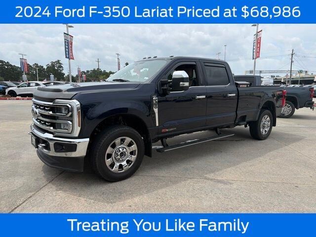 2024 Ford F-350 Super Duty Lariat — photo 1 of 9
