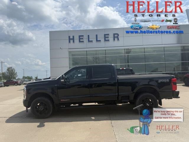 2024 Ford F-350 Super Duty Lariat — photo 1 of 26