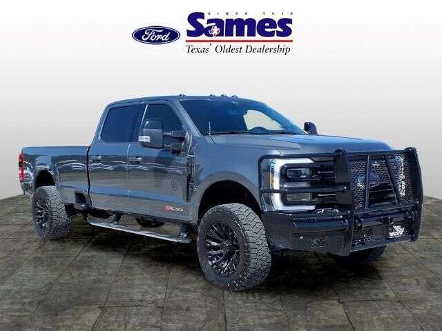 2025 Ford F-350 Super Duty Platinum