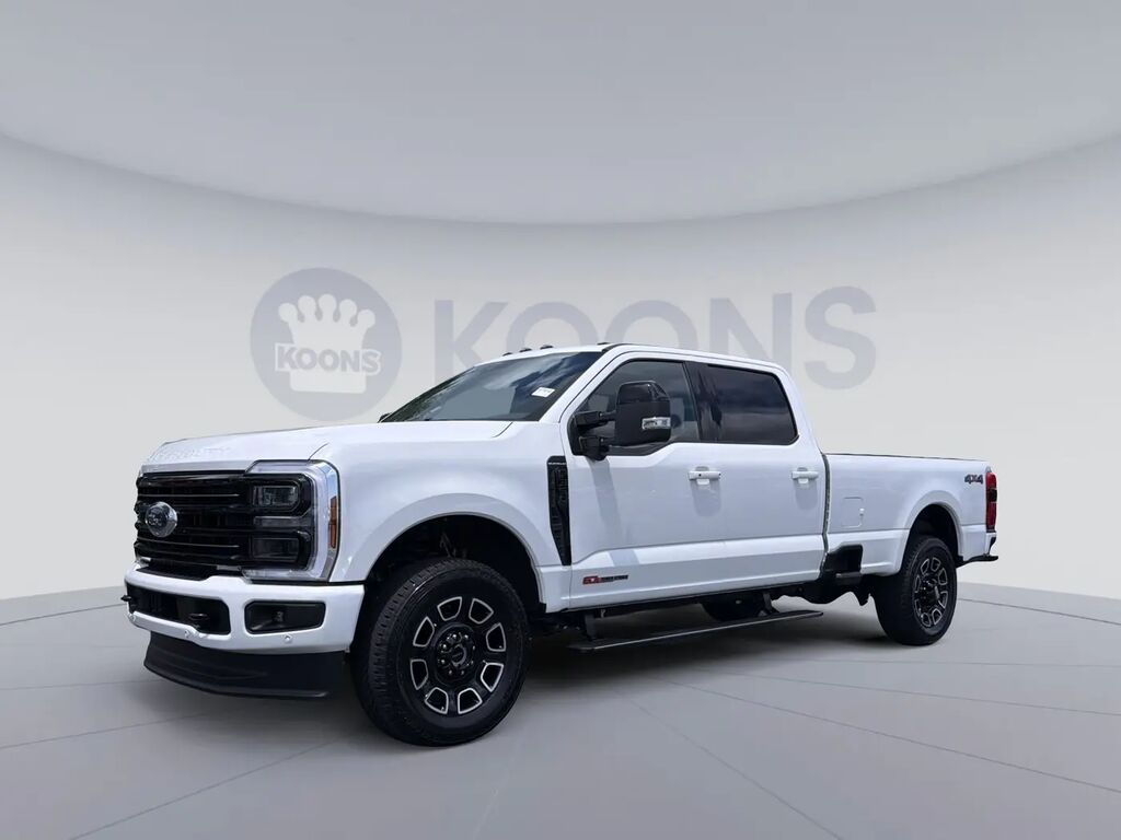 2026 Ford F-350 Super Duty Platinum — photo 1 of 21