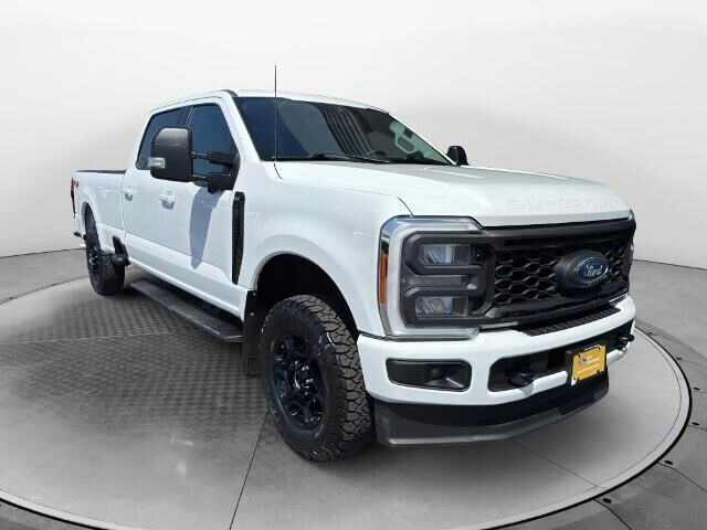 2023 Ford F-350 Super Duty XLT — photo 1 of 13