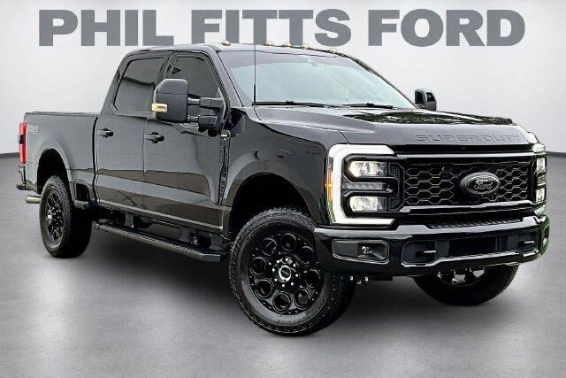 2025 Ford F-350 Super Duty Lariat