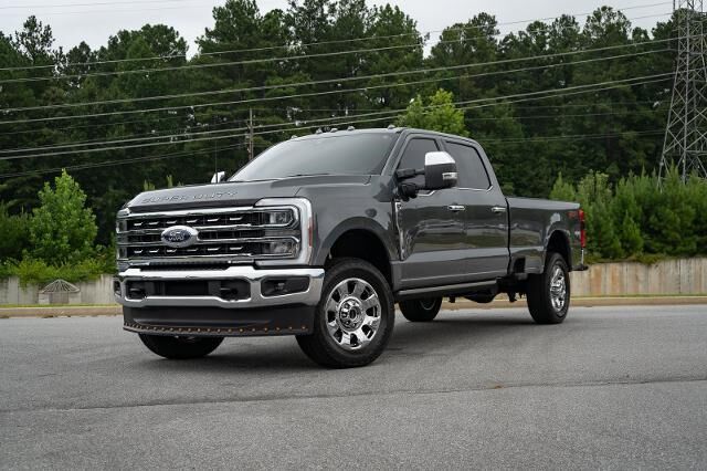 2026 Ford F-350 Super Duty Lariat
