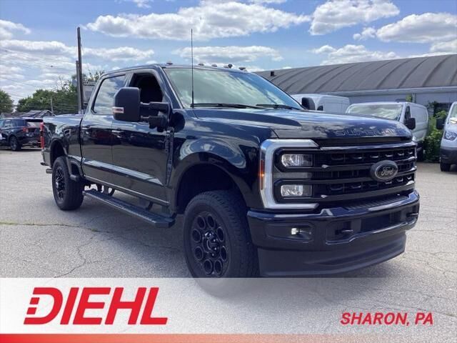 2024 Ford F-350 Super Duty XLT — photo 1 of 12