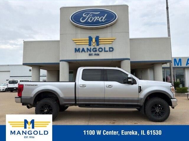 2022 Ford F-350 Super Duty Lariat — photo 1 of 13