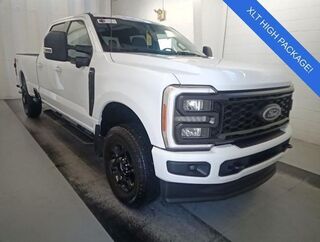 2023 Ford F-350 Super Duty XLT — photo 1 of 6