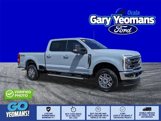 2026 Ford F-350 Super Duty Lariat — photo 1 of 13
