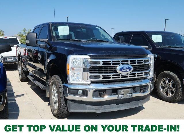 2023 Ford F-350 Super Duty XLT — photo 1 of 4