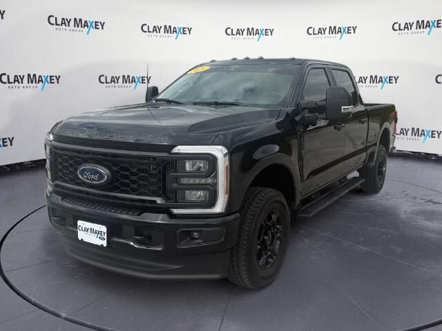 2025 Ford F-350 Super Duty XL