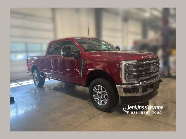 2026 Ford F-350 Super Duty Lariat — photo 1 of 1