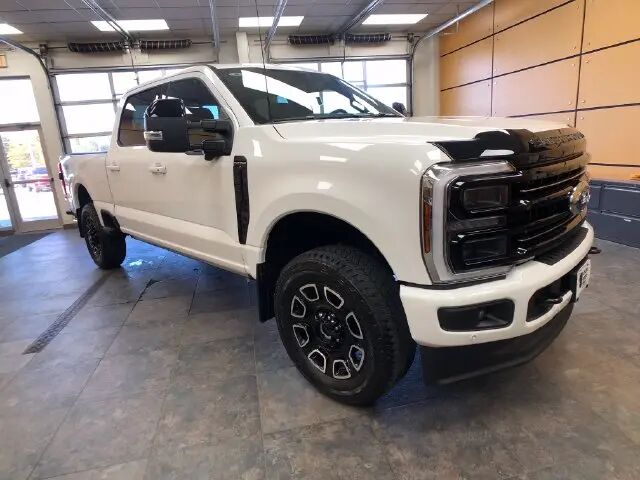 2026 Ford F-350 Super Duty Platinum