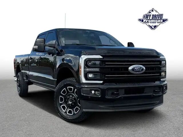 2025 Ford F-350 Super Duty Platinum