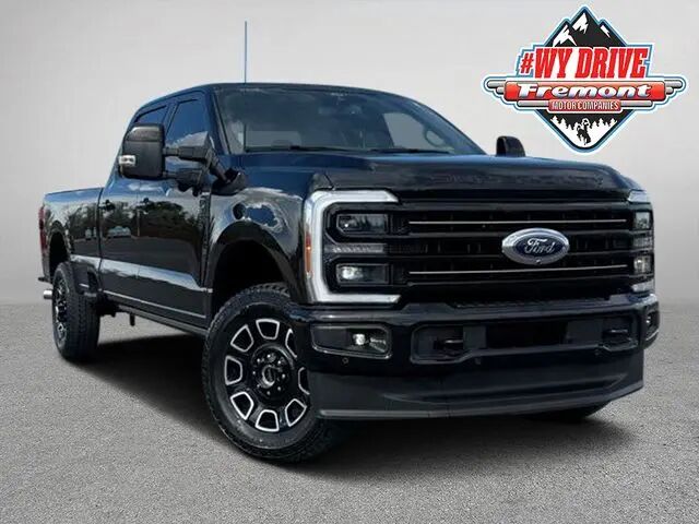 2025 Ford F-350 Super Duty Platinum