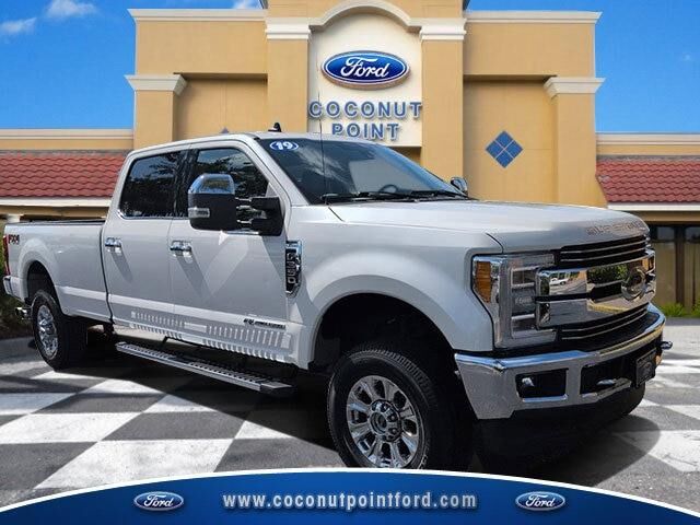 2019 Ford F-350 Super Duty Lariat