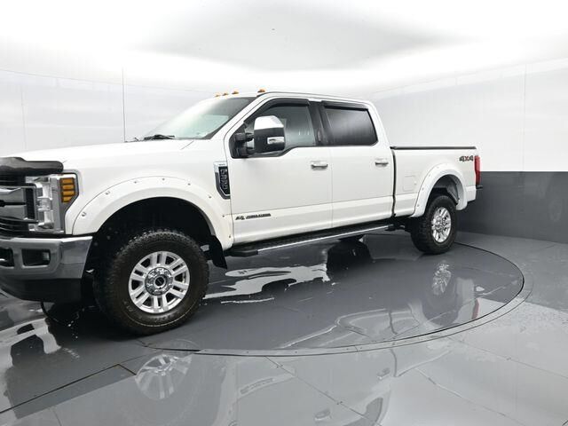 2019 Ford F-350 Super Duty XLT — photo 1 of 26