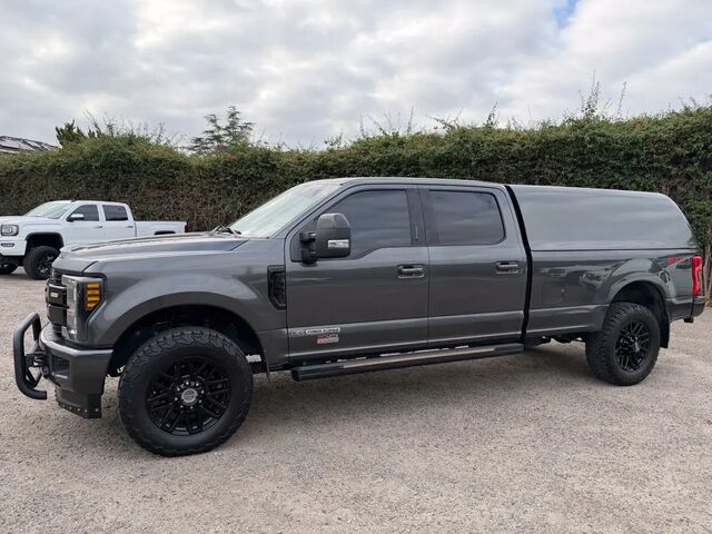 2019 Ford F-350 Super Duty Lariat