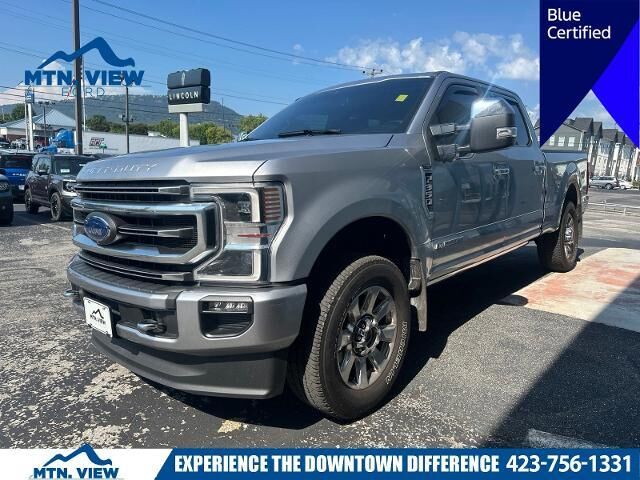 2022 Ford F-350 Super Duty Platinum — photo 1 of 26