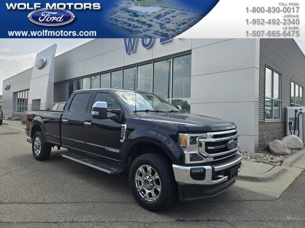 2022 Ford F-350 Super Duty Lariat — photo 1 of 1