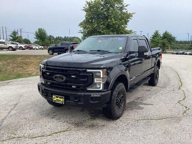 2022 Ford F-350 Super Duty Lariat — photo 1 of 44