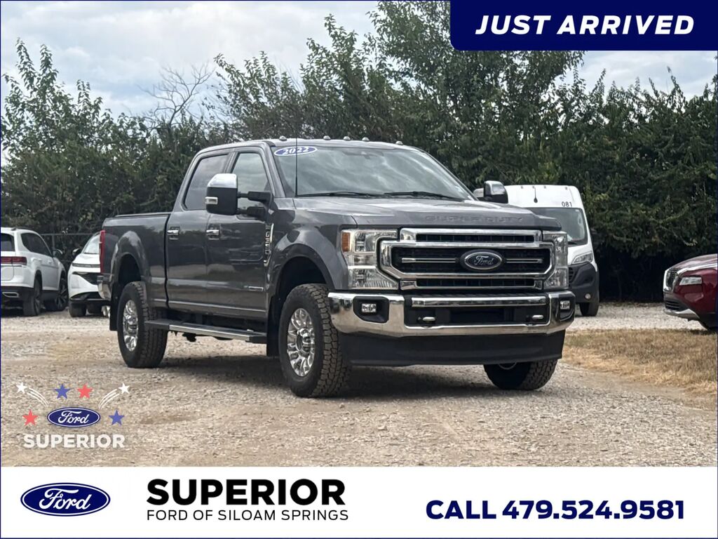 2022 Ford F-350 Super Duty Lariat — photo 1 of 23