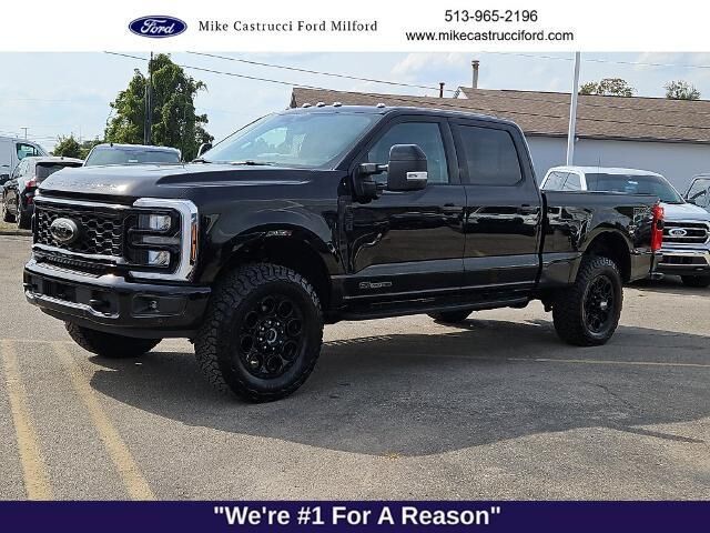 2025 Ford F-350 Super Duty Lariat