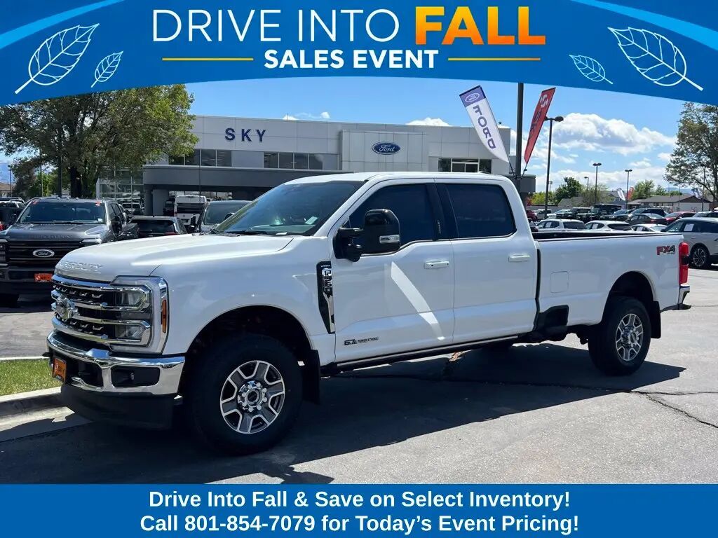 2026 Ford F-350 Super Duty Lariat — photo 1 of 13