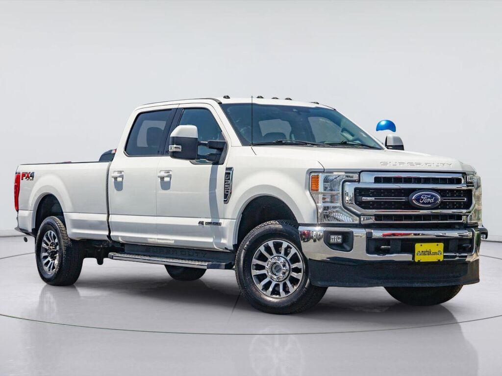 2021 Ford F-350 Super Duty Lariat — photo 1 of 2