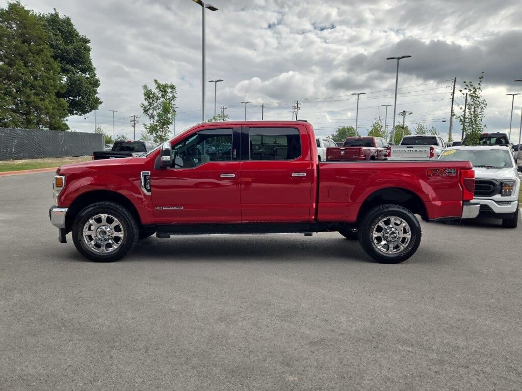 2020 Ford F-350 Super Duty Lariat — photo 1 of 12