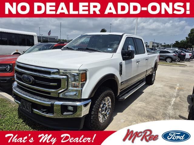 2022 Ford F-350 Super Duty Lariat — photo 1 of 26