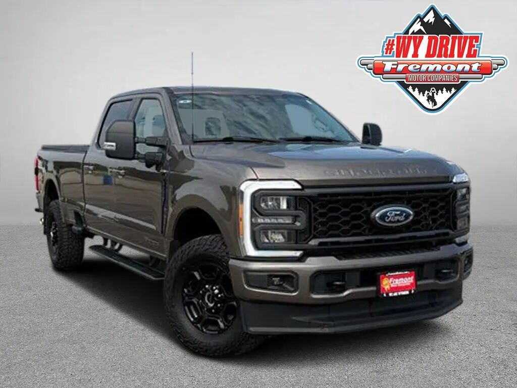2023 Ford F-350 Super Duty XLT — photo 1 of 13