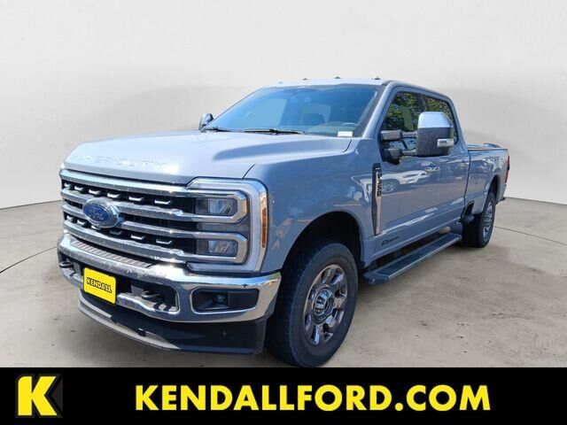 2025 Ford F-350 Super Duty Lariat — photo 1 of 27