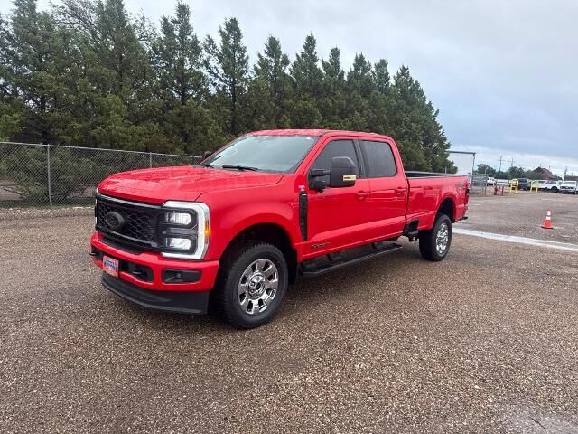 2026 Ford F-350 Super Duty Lariat