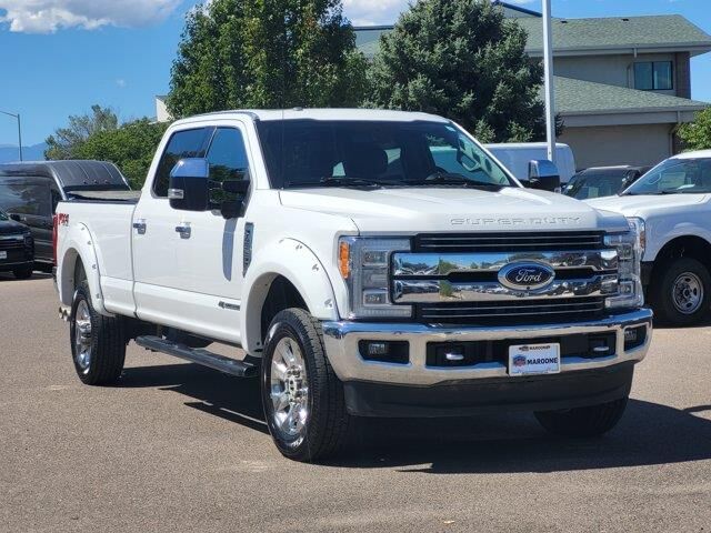 2017 Ford F-350 Super Duty Lariat