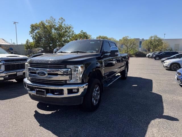 2019 Ford F-350 Super Duty Lariat