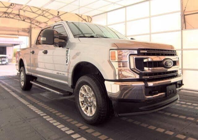 2020 Ford F-350 Super Duty Platinum — photo 1 of 1