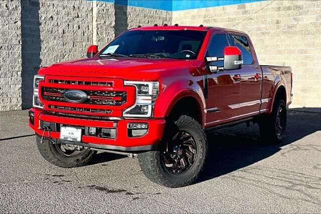 2022 Ford F-350 Super Duty Lariat